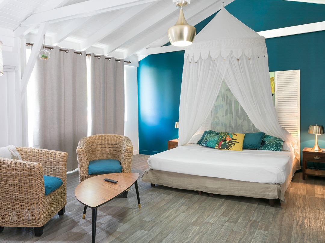 橡胶树酒店主图