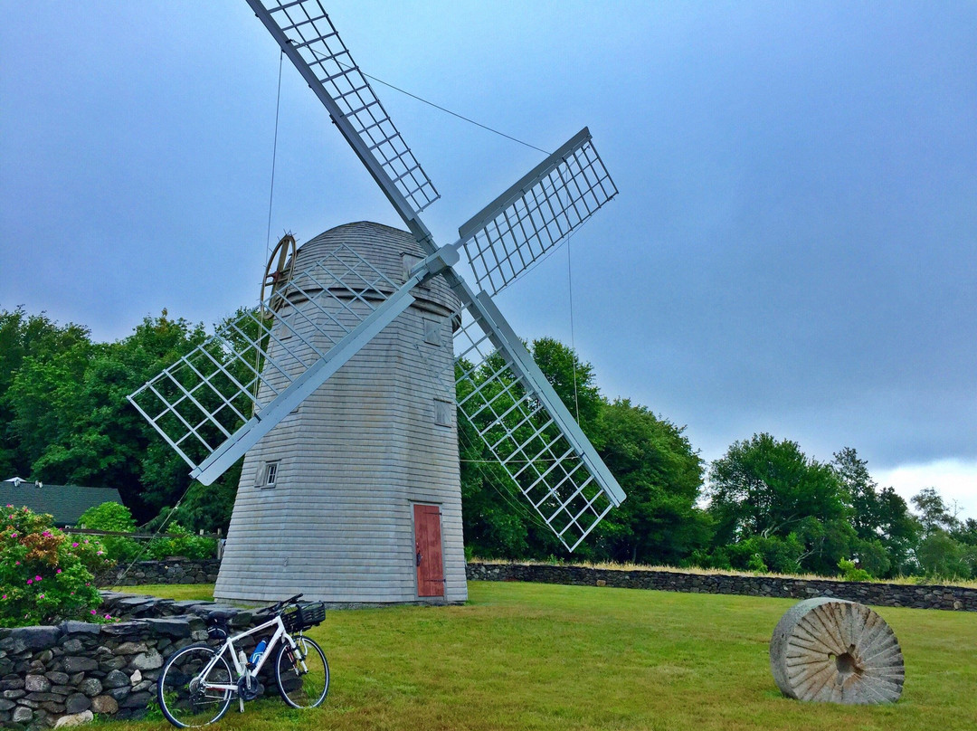 Jamestown旅游景点-Jamestown Windmill