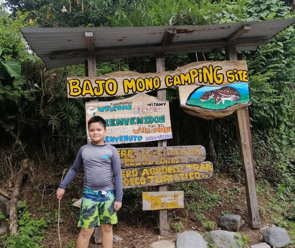 Bajo Mono Camping Site Cascada El Tatica景点图片