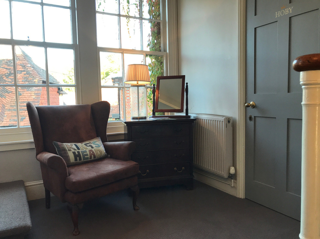 The King's Head主图