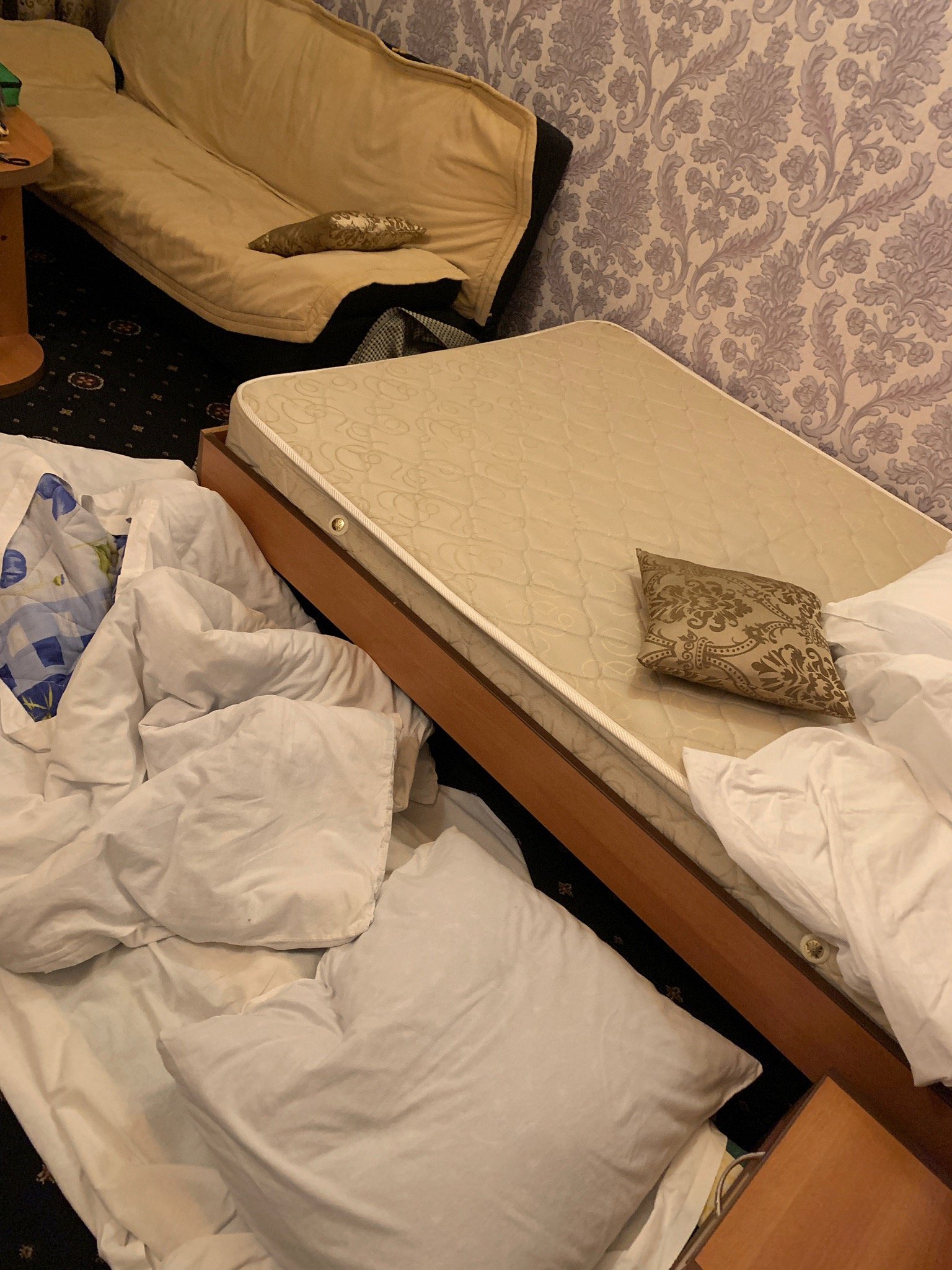 Heghnar hotel-官方