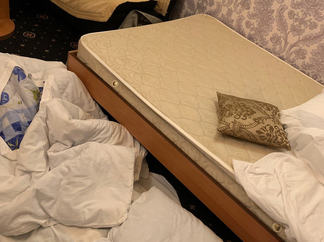 Heghnar hotel主图