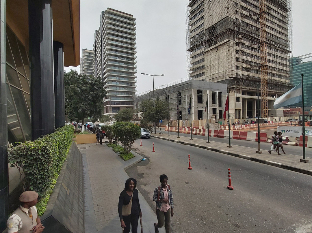 阿尔瓦拉德酒店主图