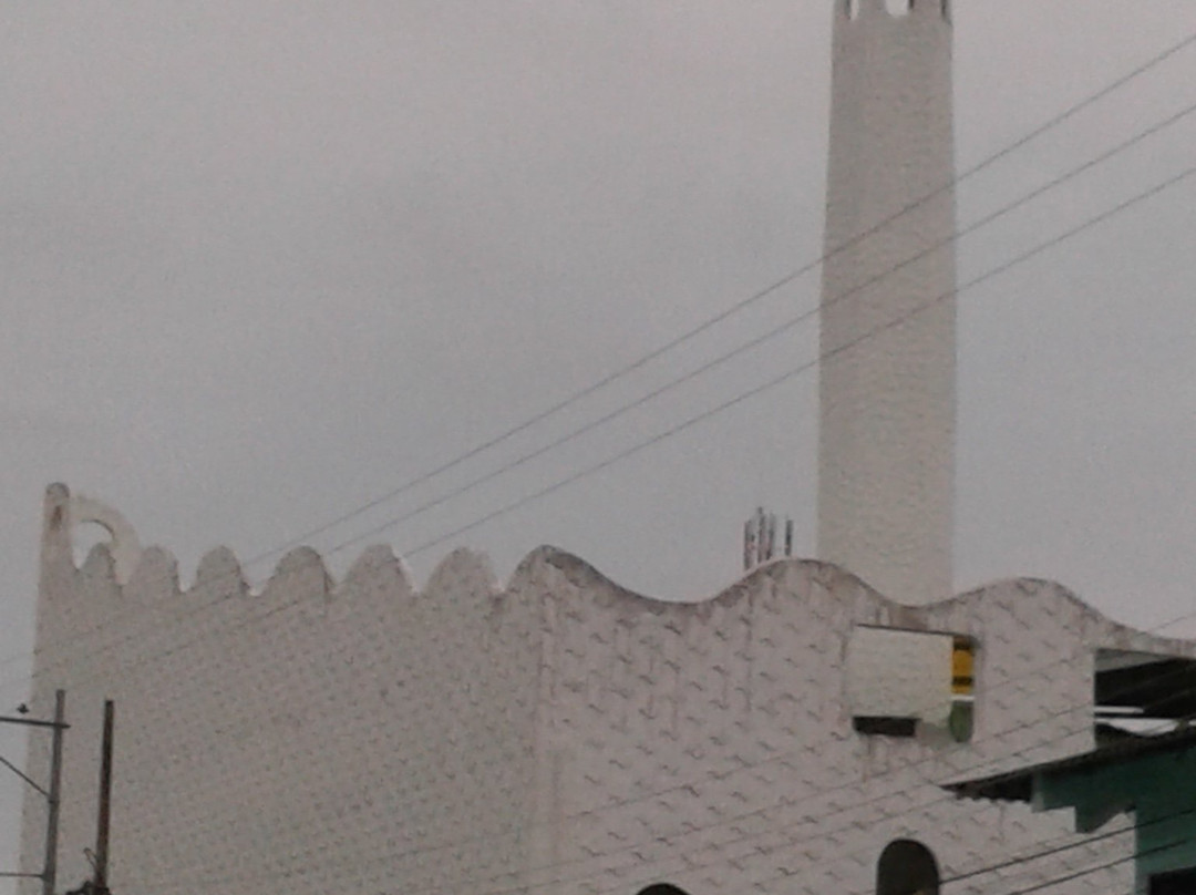 Iglesia Cristo Salvador-维里亚米尔港必去景点