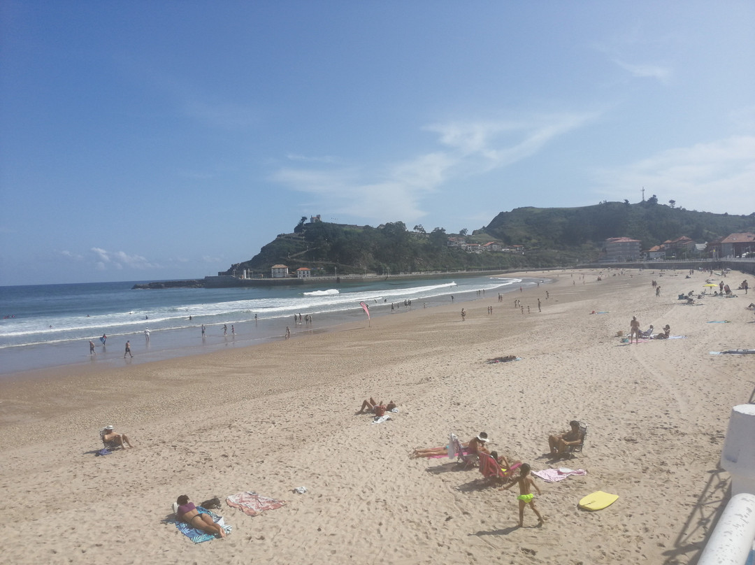 Playa de Santa Marina-里瓦德塞利亚必去景点
