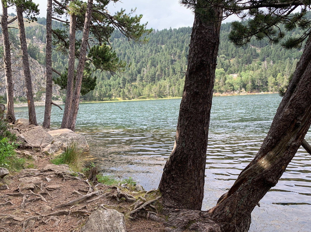 Estany De Vallserra景点图片