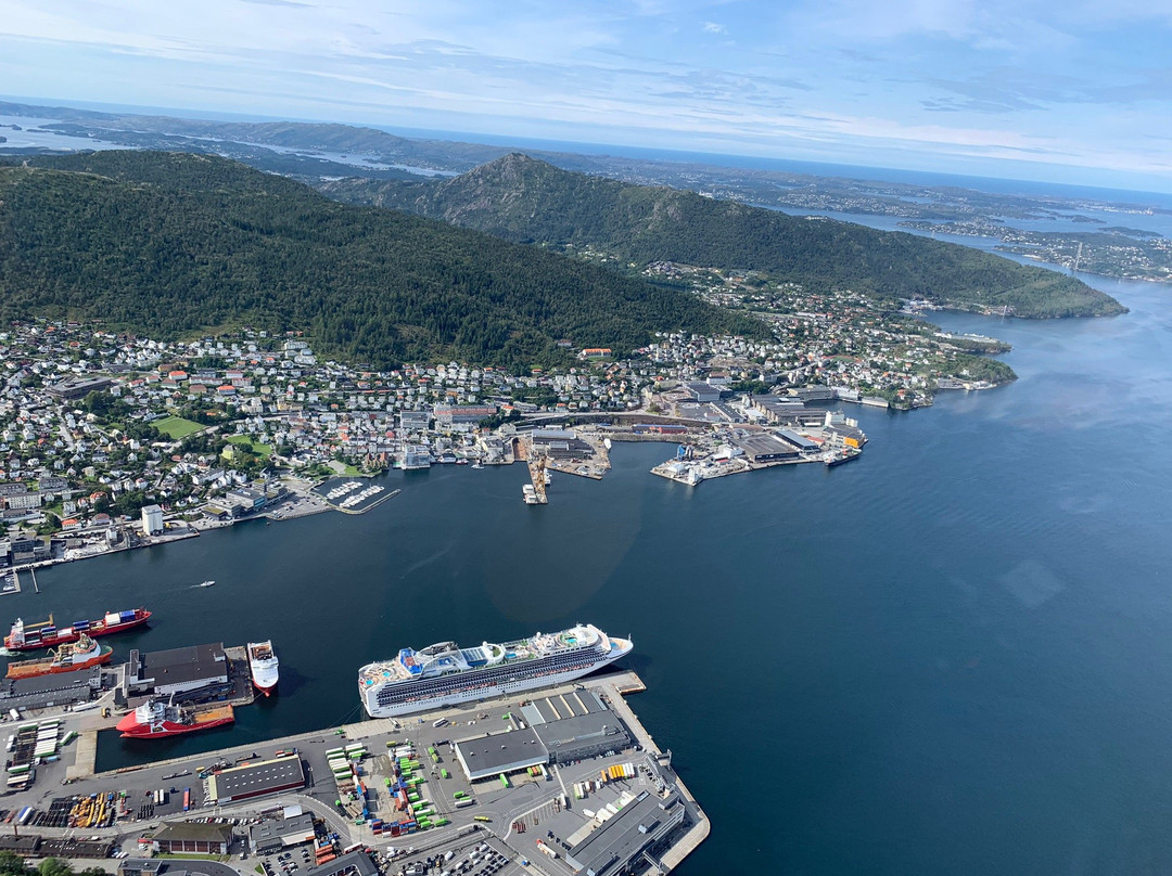 Pegasus Helicopter-卑尔根必去景点