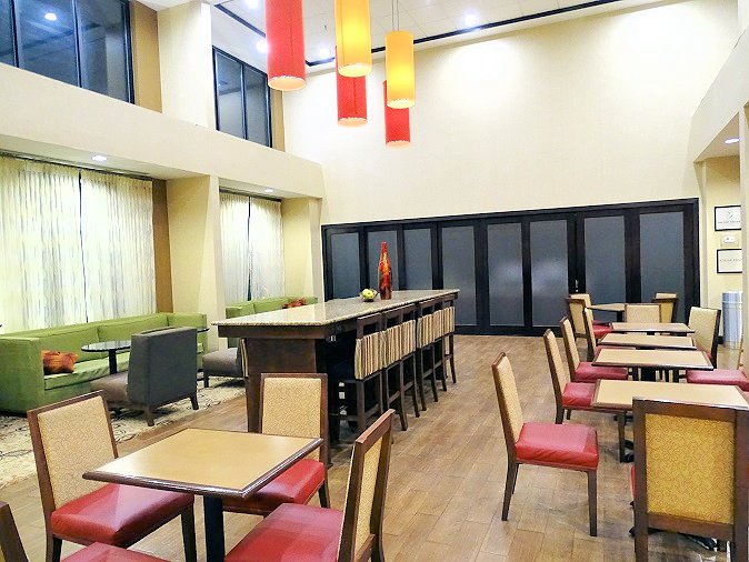 Hampton Inn Selma-餐饮