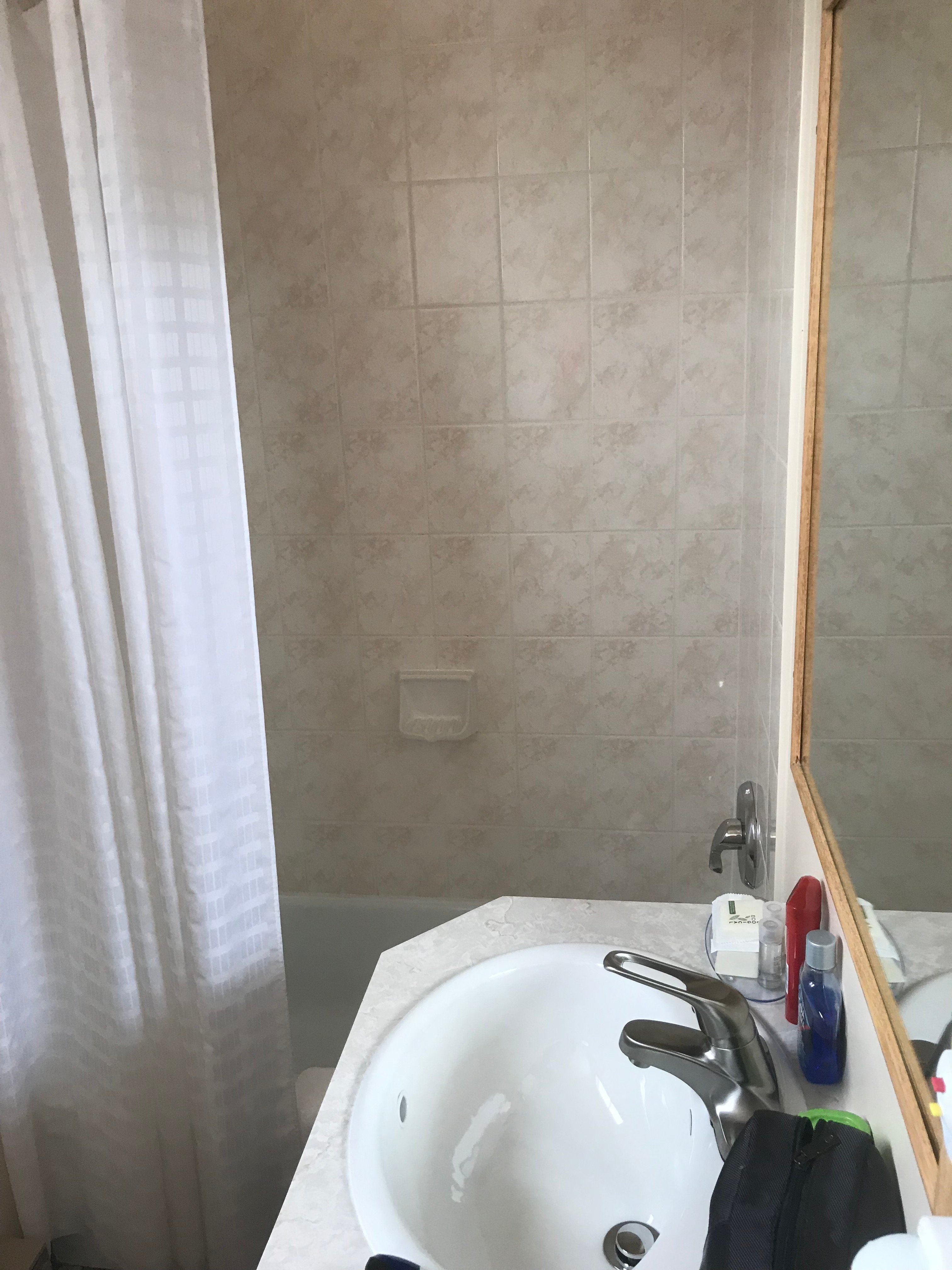 Rodeway Inn Gaspé-浴室