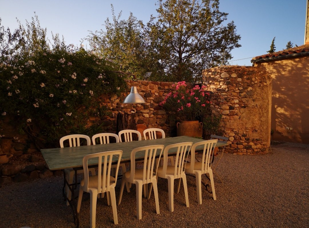 Au Repos Vigneron主图