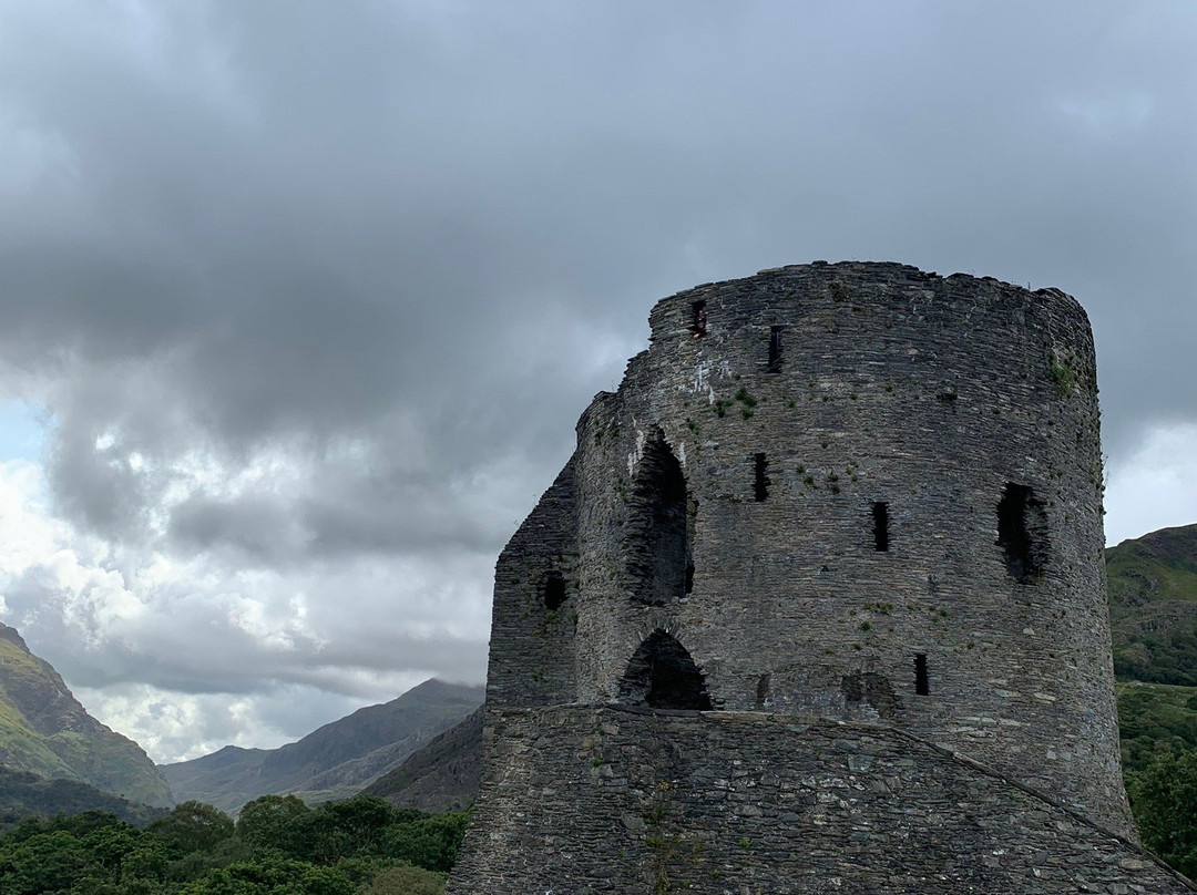 Dolbadarn Castle景点图片