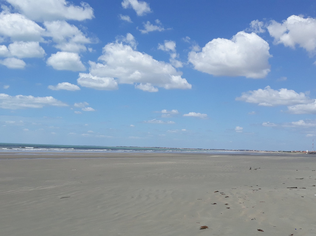 Atalaia Beach景点图片