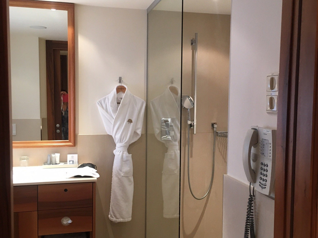 Trofana Royal Resort