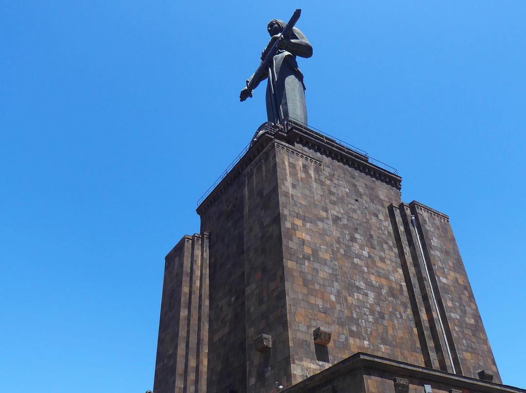 Victory Park and Statue of Mother Armenia-埃里温必去景点