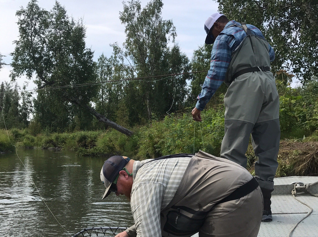 iFishAlaska Guide Service景点图片