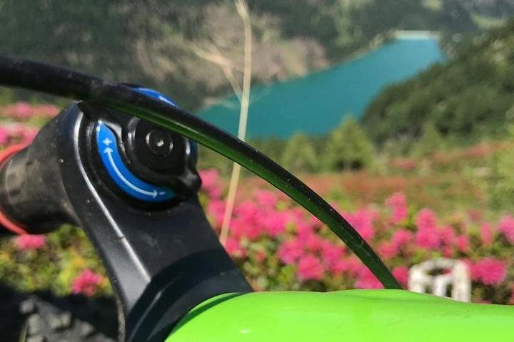 Andreis Specialized store & more-Male必去景点