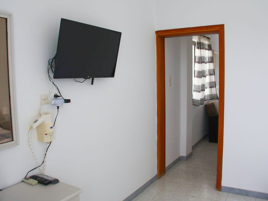 Calypso Apartments主图