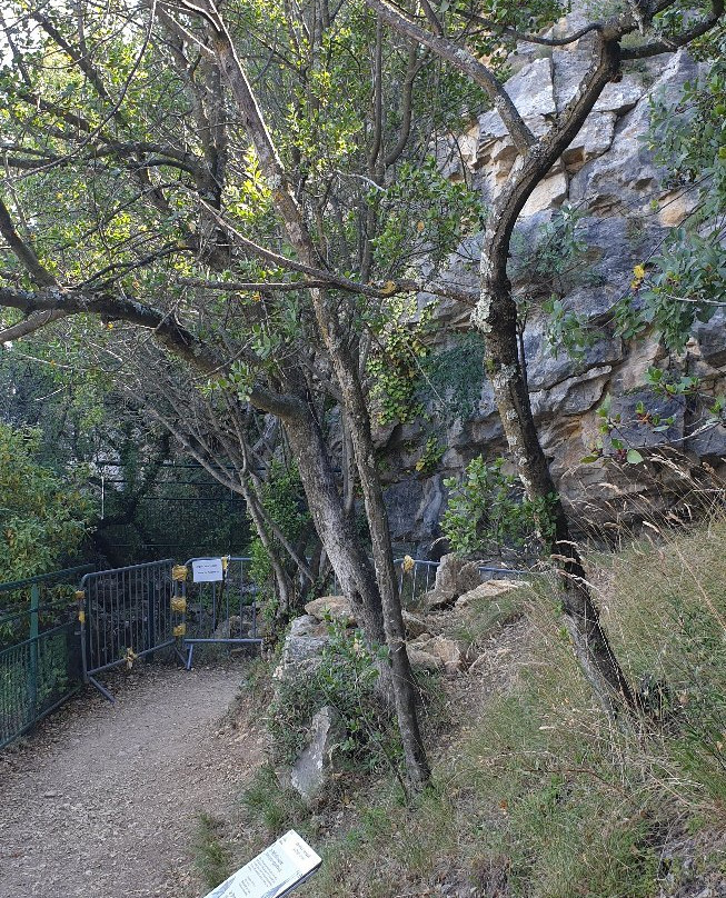 Grotte de Néron景点图片
