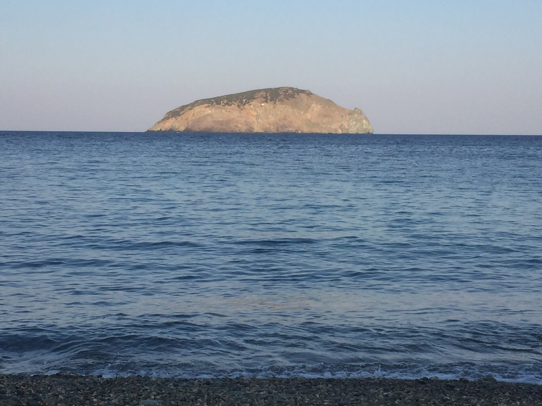 Lia Beach-Serifos必去景点