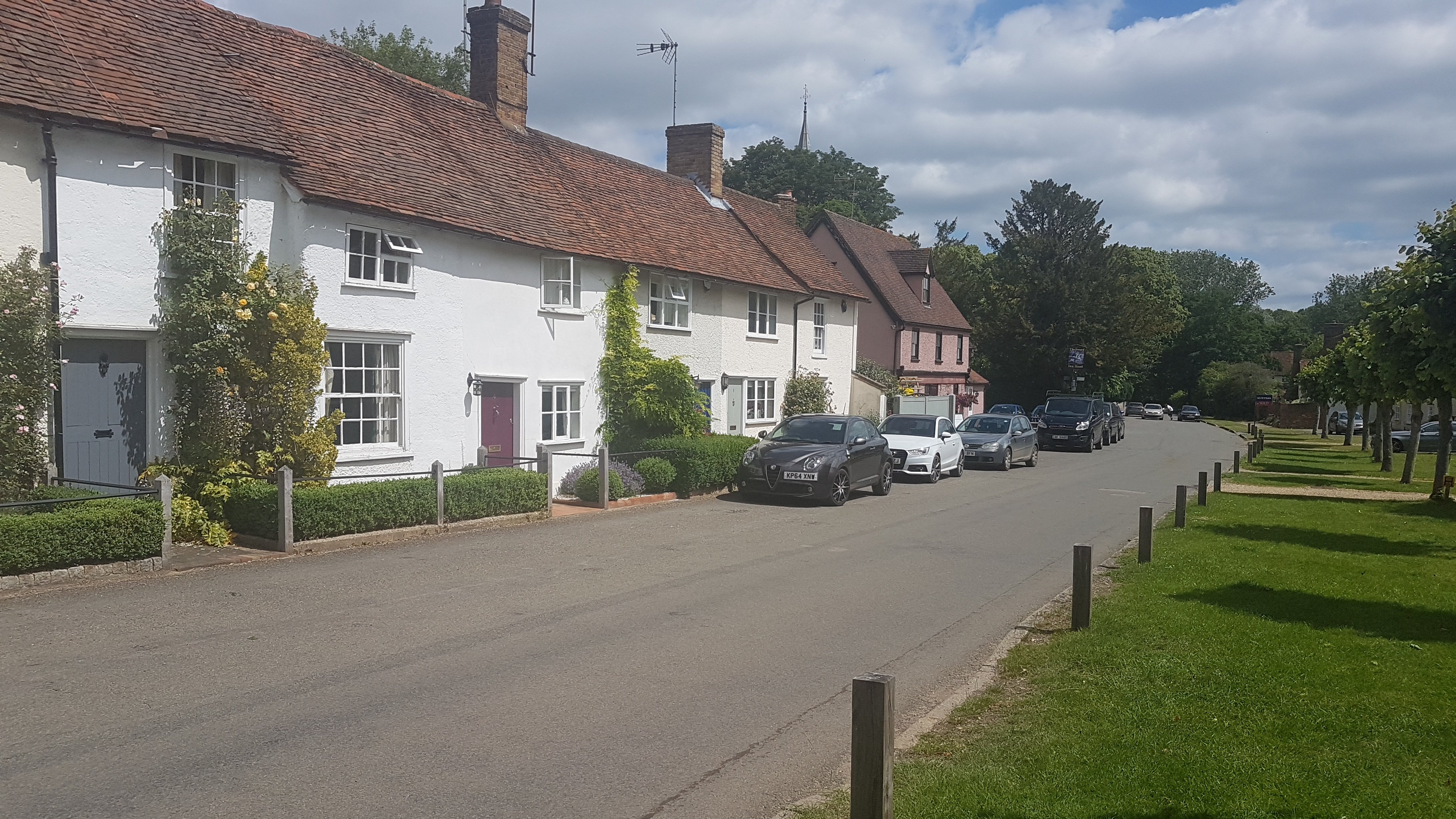 The Sword Inn Hand-官方