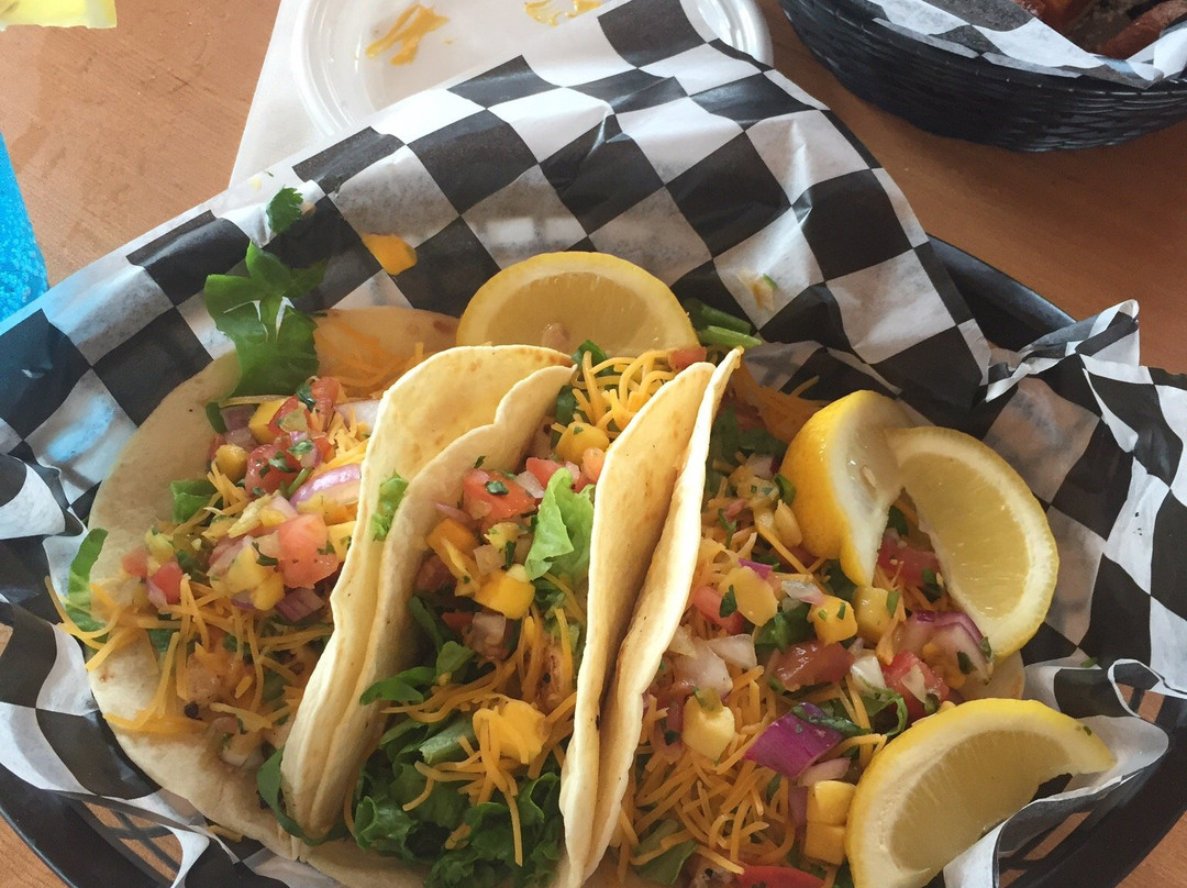 The Sand Bar - Toledo Beach Marina-La Salle必去景点