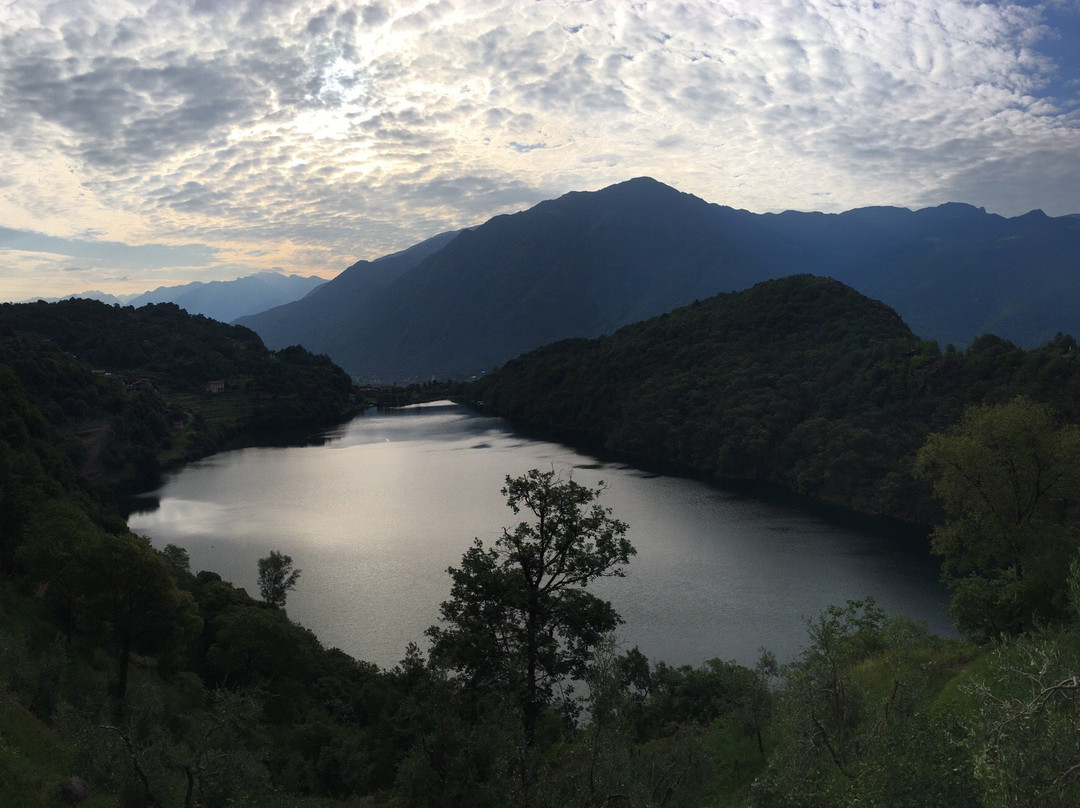 Parco del Lago Moro景点图片