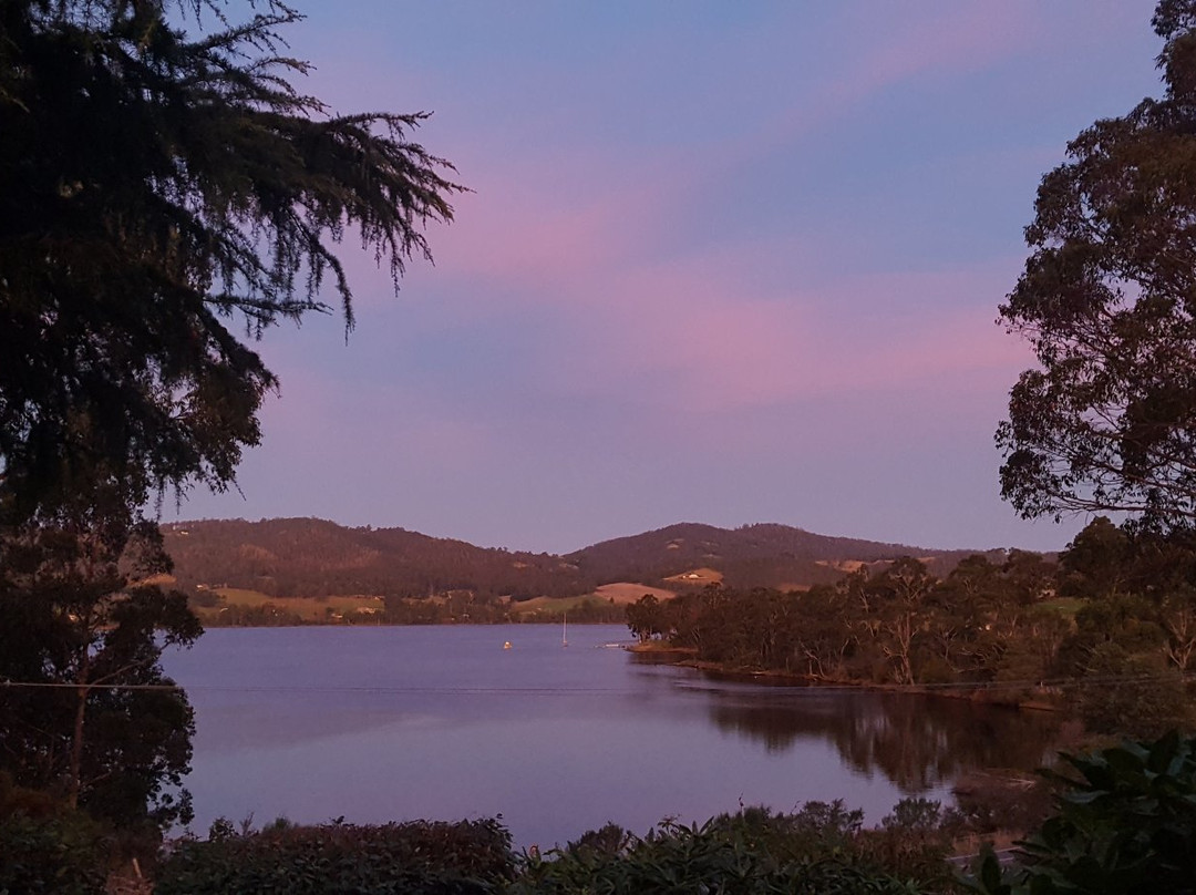 杜纳拉床和早餐主图