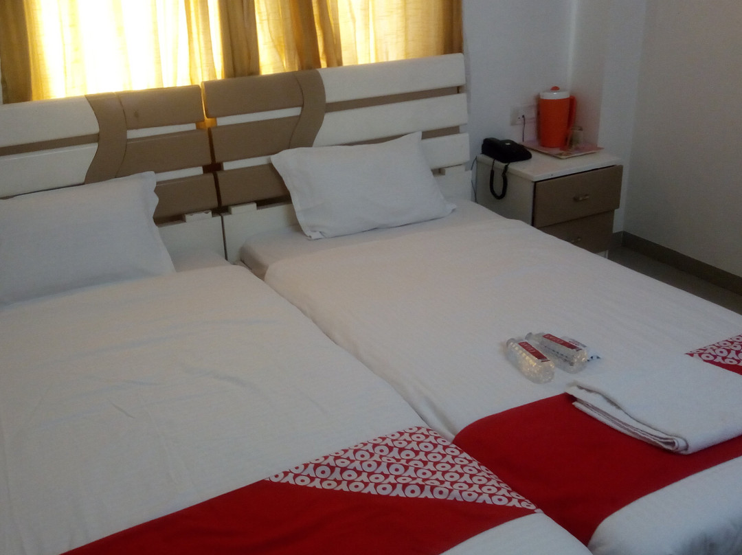 Capital O 15654 Hotel Gajanan Pride主图
