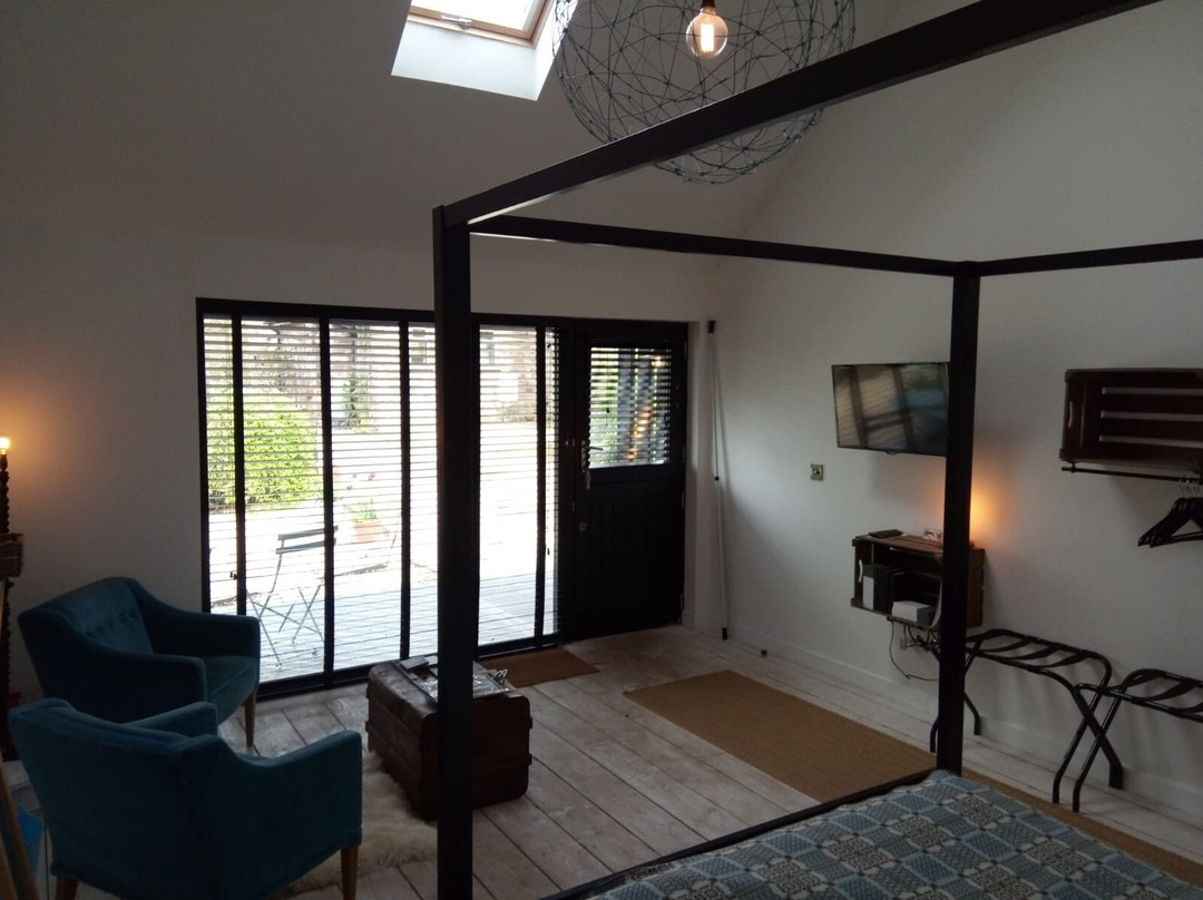 Westbrook Court Country House主图