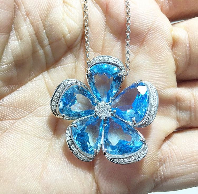 Ayvaz's Jewellery-马尔马里斯必去景点