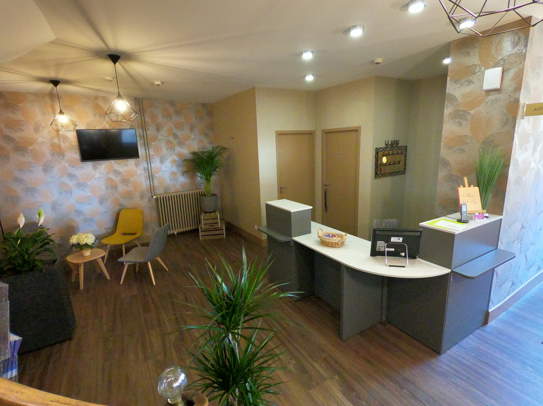 Sainte-Foy-de-Belves酒店住宿-Hôtel-Restaurant Le Home au Père William