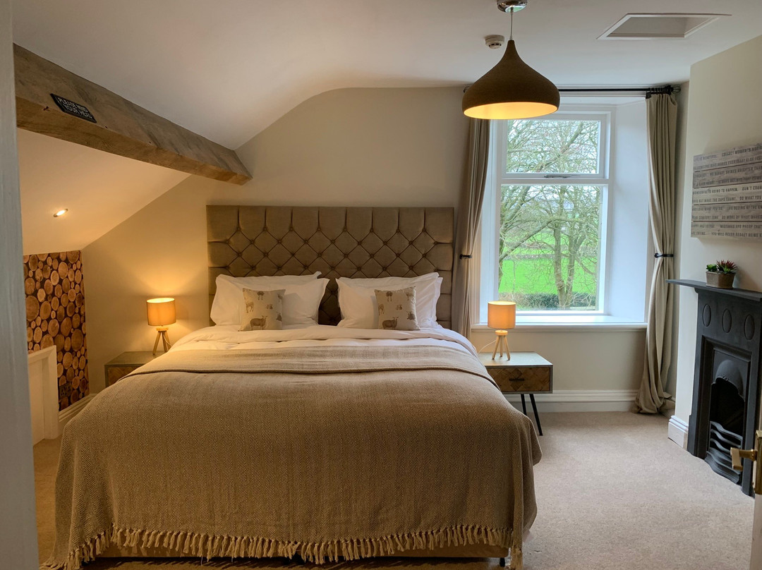 戴尔斯布里奇别墅酒店主图