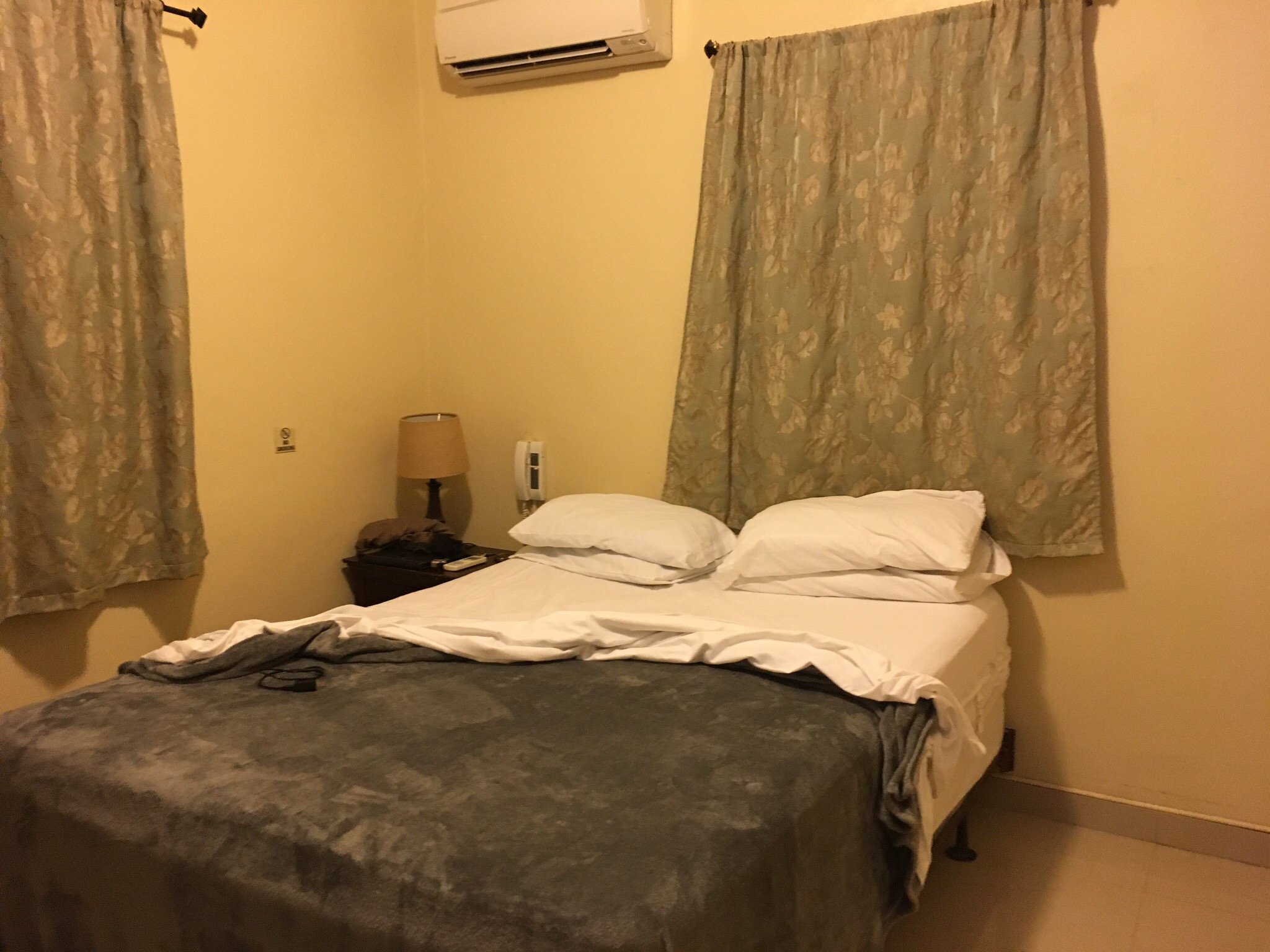 Starz Hotel-官方