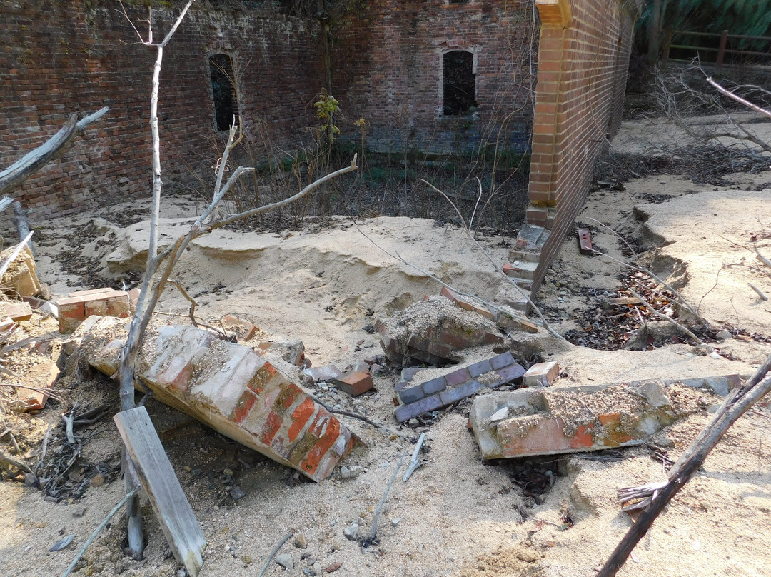 Gunpowder Storehouse Remains-竹原市必去景点