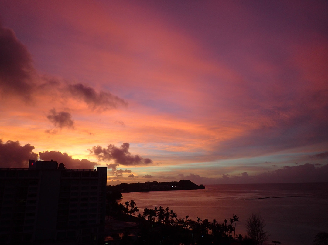 关岛假日Spa度假酒店主图