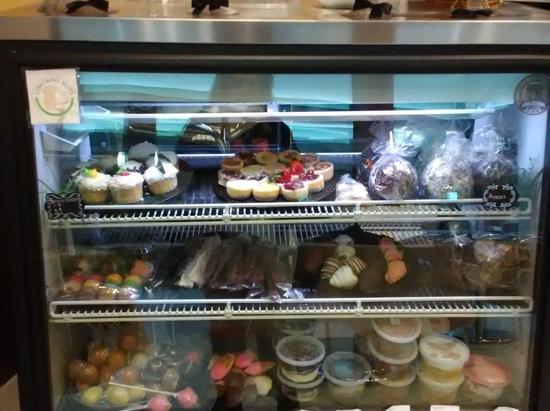 Laurel Park Place-利沃尼亚必去景点