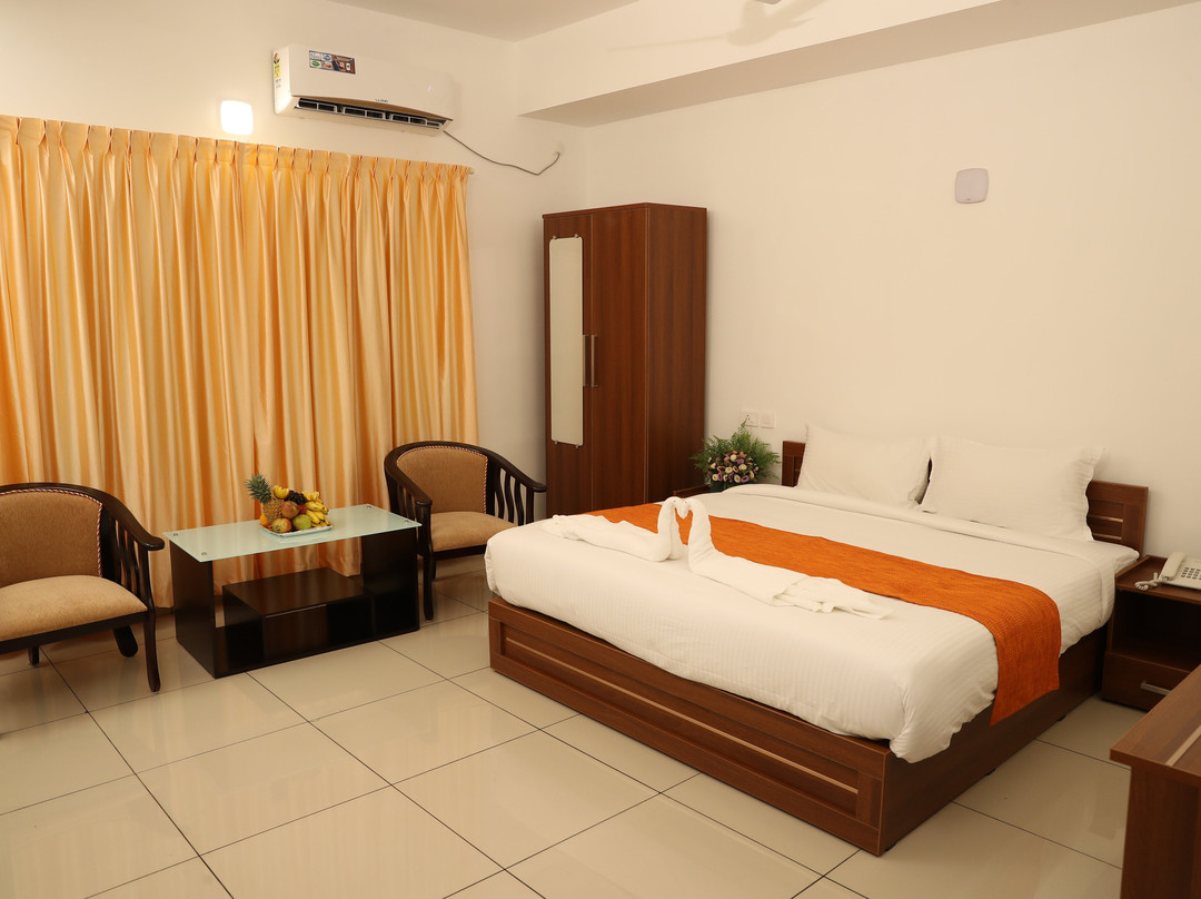 Sunstar Residency & Food Plaza Pala主图