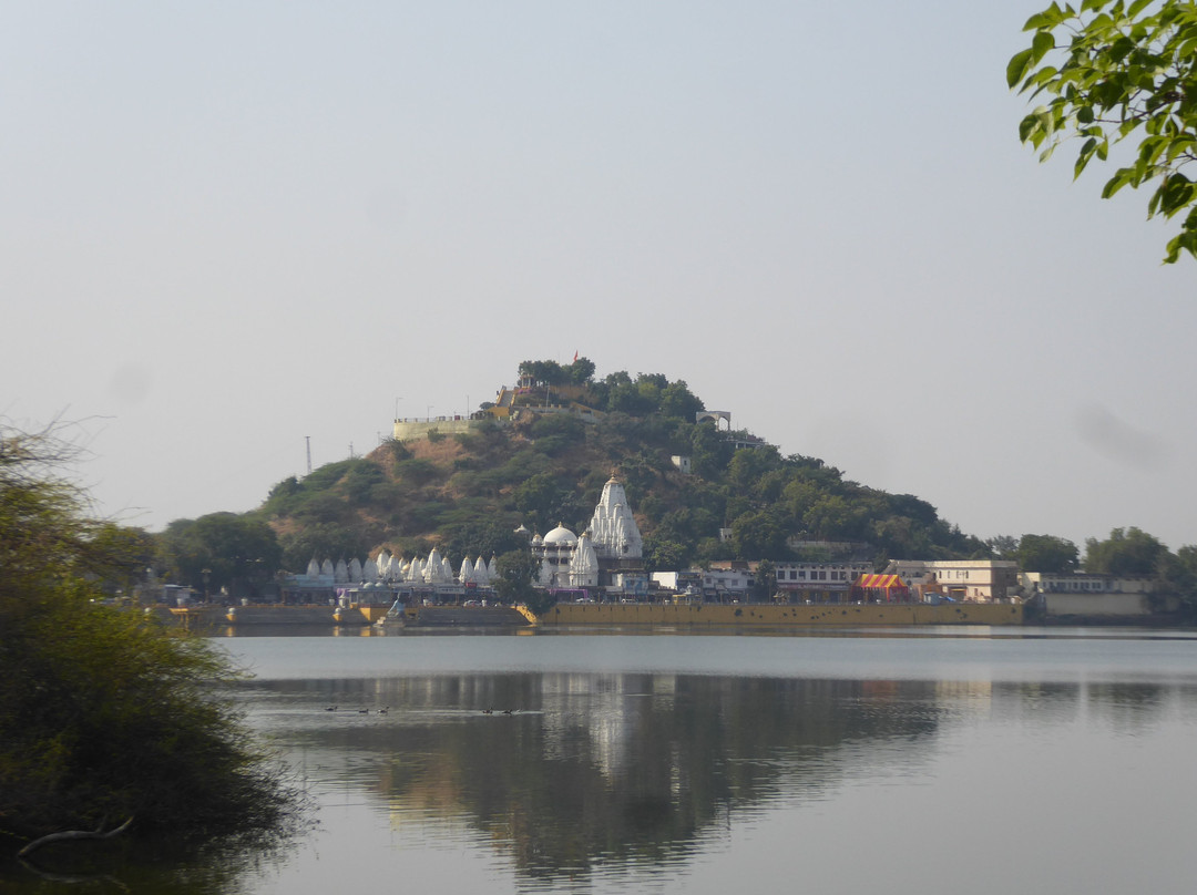 Gaib Sagar Lake景点图片