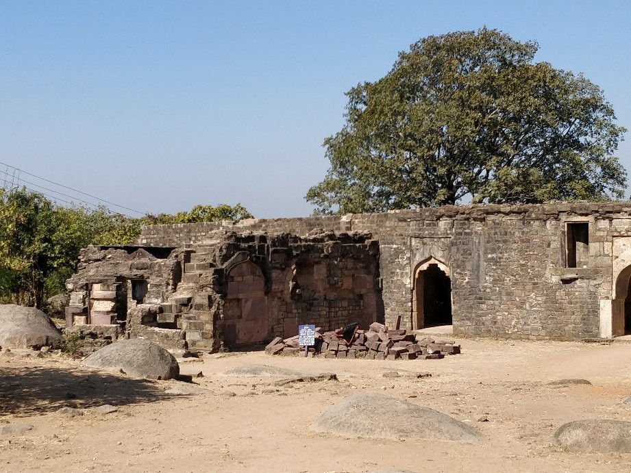 Madan Mahal Fort景点图片