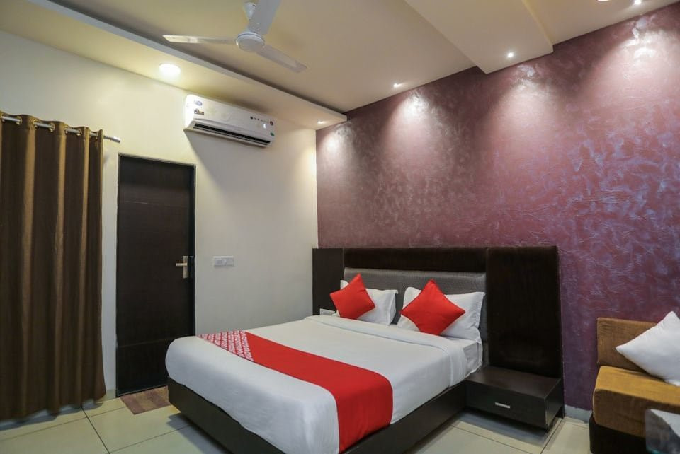 OYO 16543 Hotel Madhuban主图