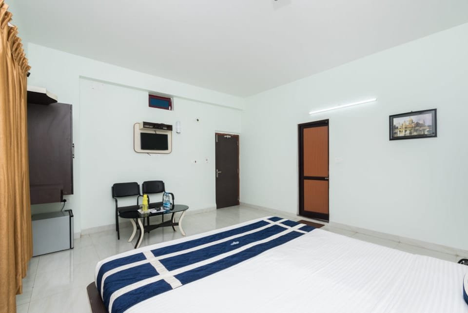 OYO 7555 Live Hotel Digha主图