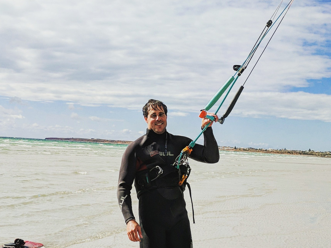 YP Kite Surfing School-Ardrossan必去景点