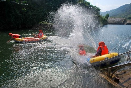 Hoa Phu Thanh Play Ground-岘港必去景点
