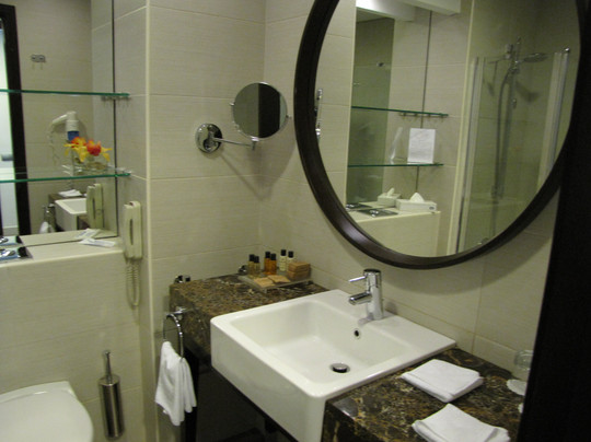 阿夸马里尼酒店主图