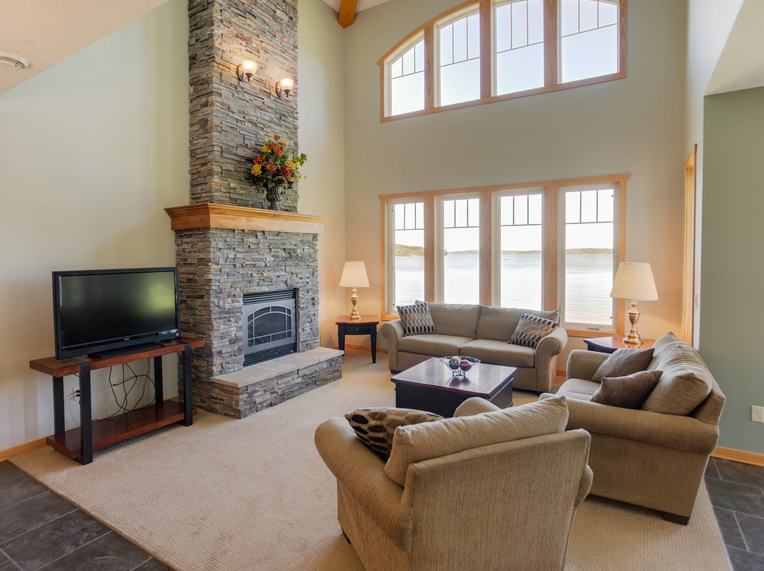 Bluewater Lodge主图