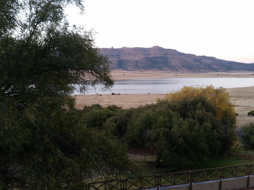 黑山休闲会议酒店主图