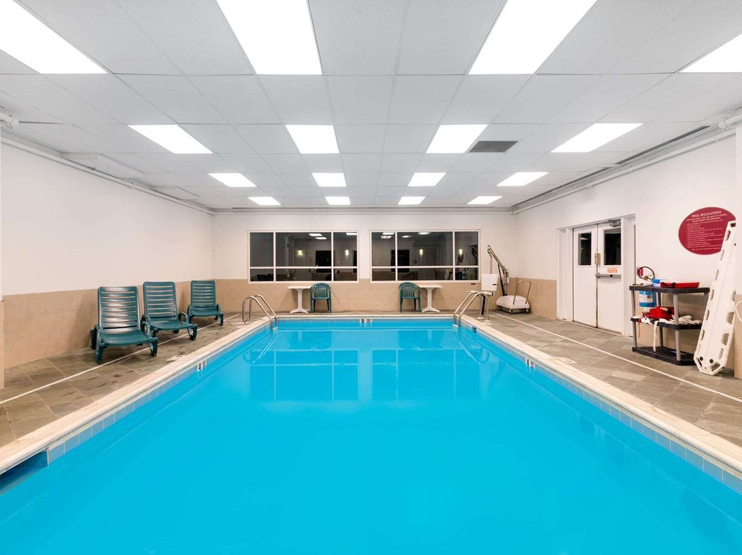 波基普西戴斯酒店主图