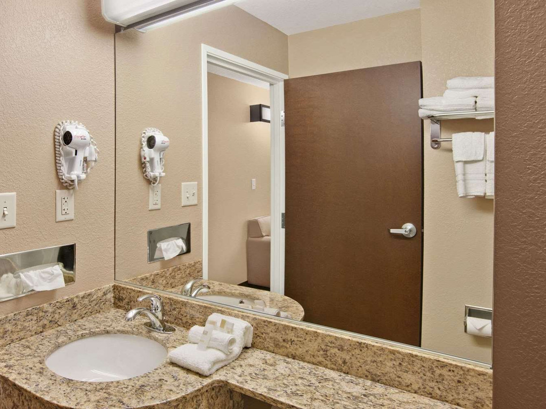 Microtel Inn & Suites By Wyndham Sayre主图