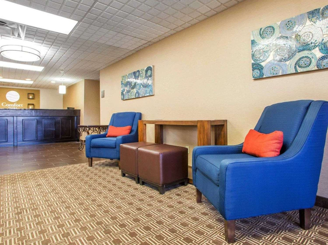 Comfort Inn Dayton - Huber Heights主图