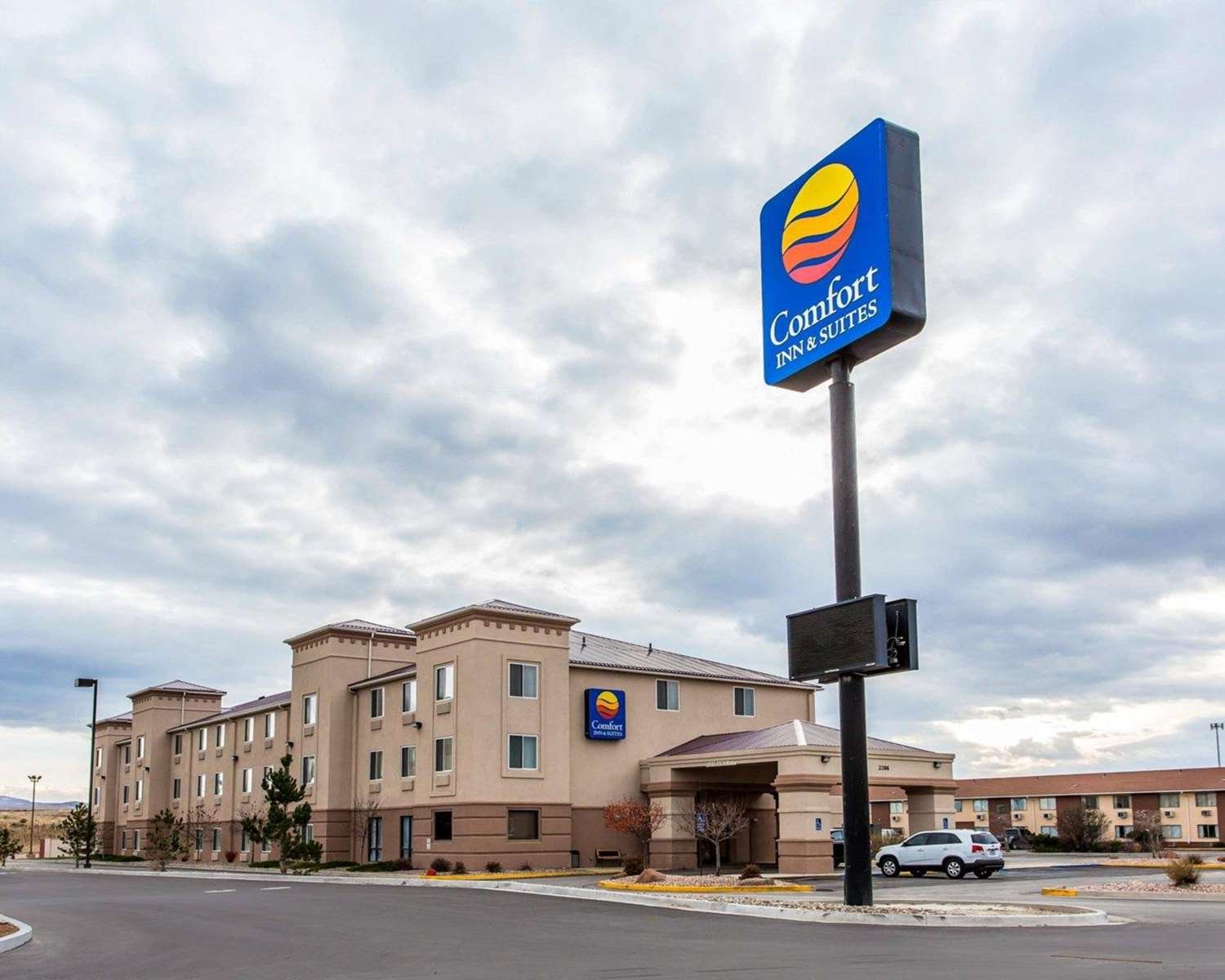 Comfort Inn & Suites-官方